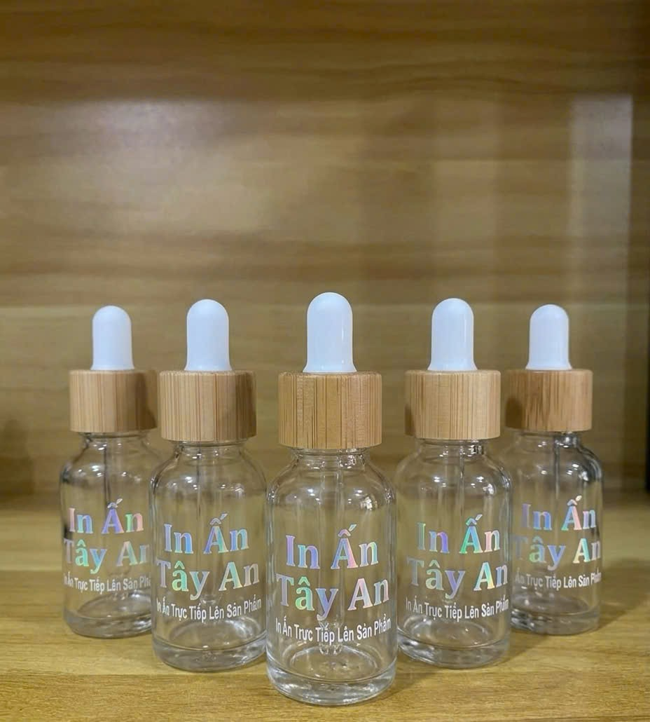 In trên chai mỹ phẩm
